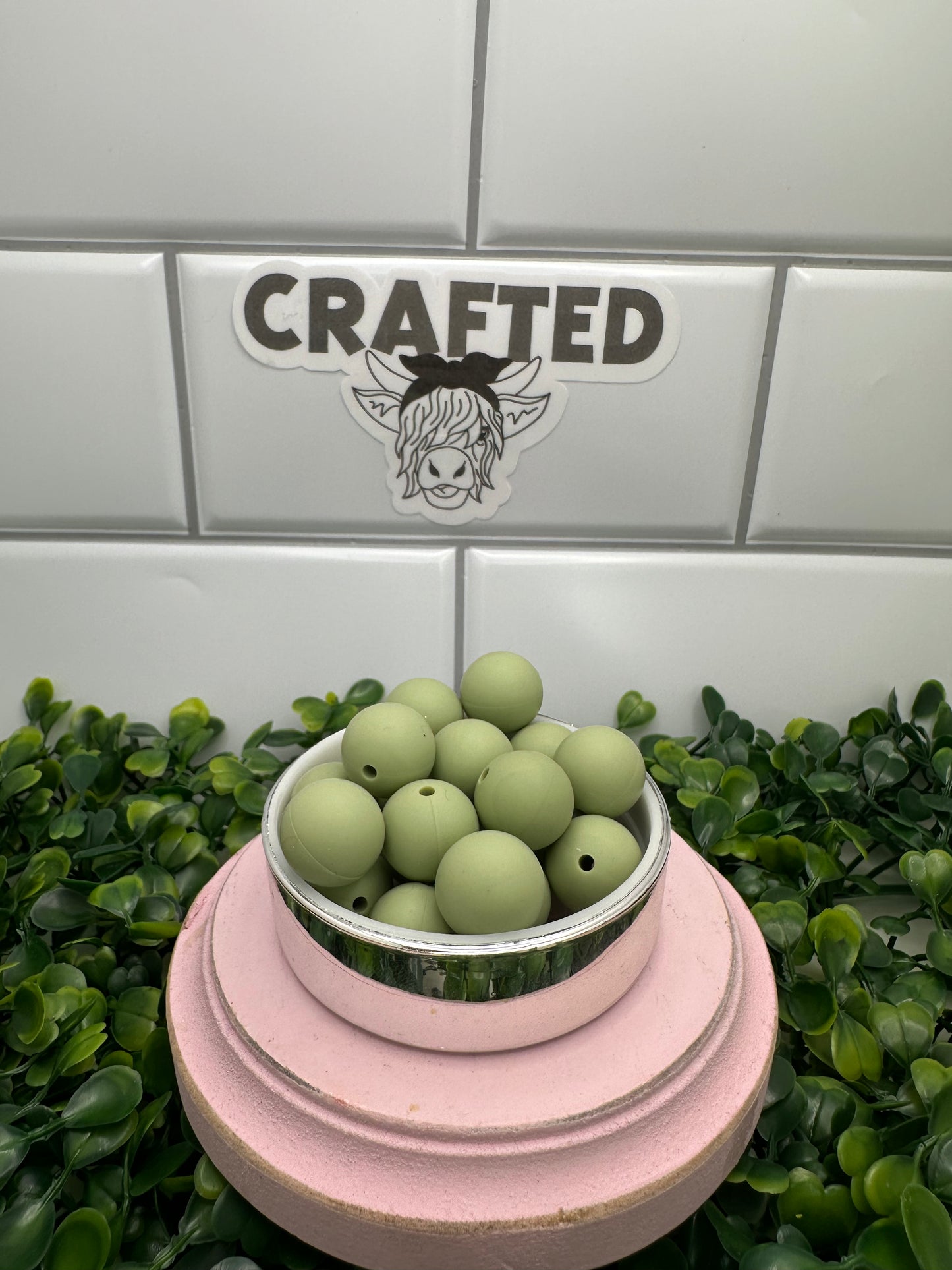 Sage green 15 mm silicone round bead