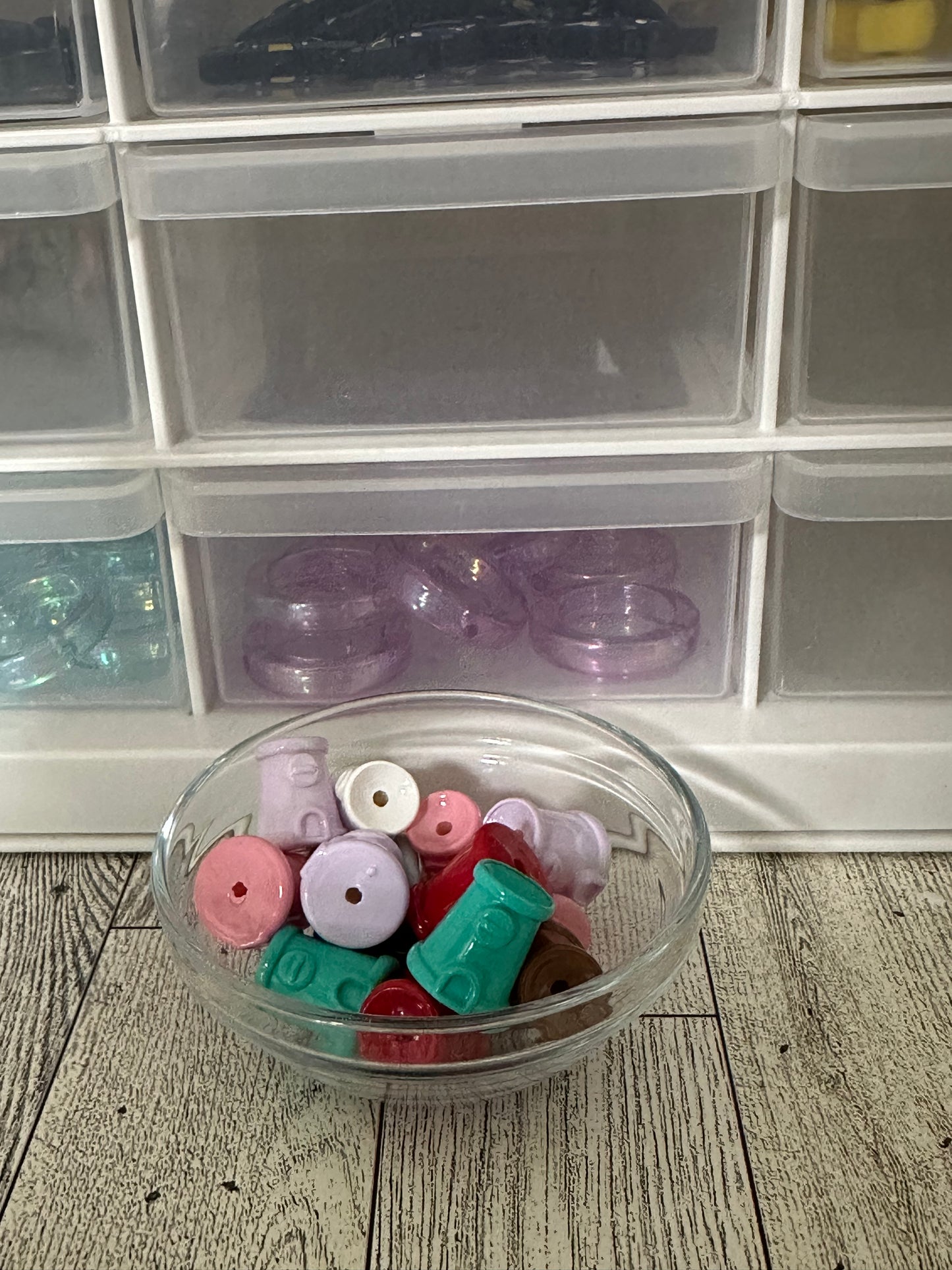 Acrylic gum ball machine bead