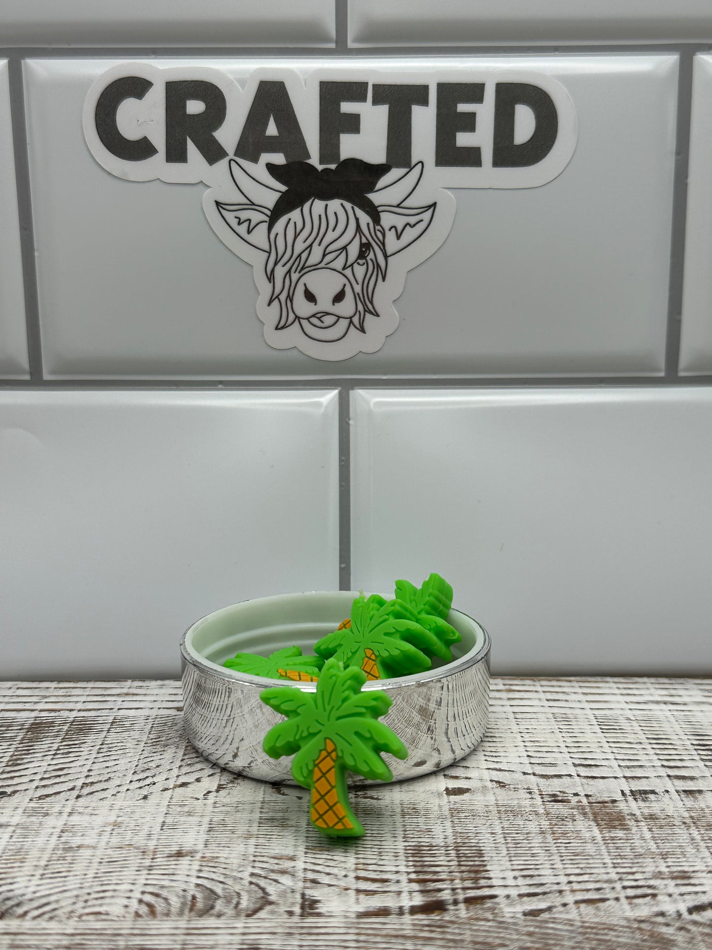 Palm tree focal bead