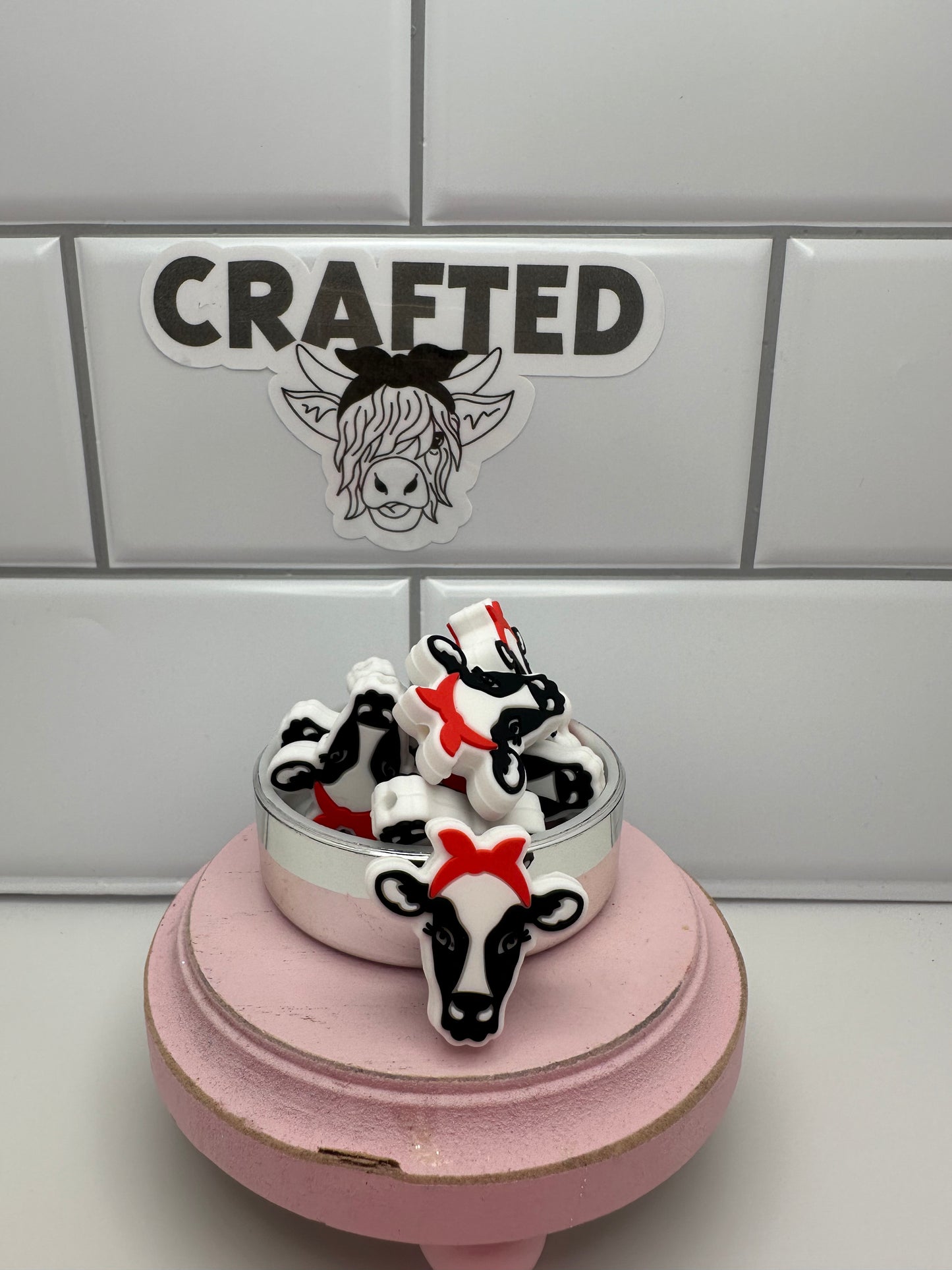 Cow with bow focal bead