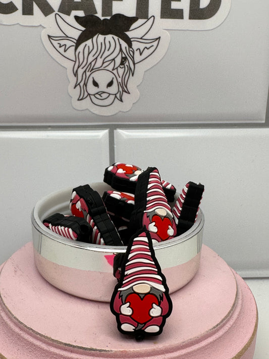 Valentine gnome focal bead