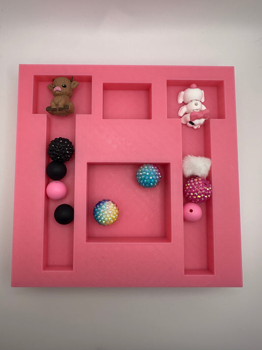 Beaded pen making tray