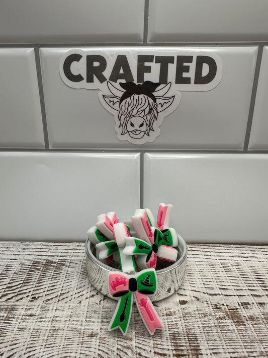 Good witch bad witch inspired bow focal bead